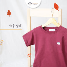 Load image into Gallery viewer, Autumn Red - Everyday T-Shirt
